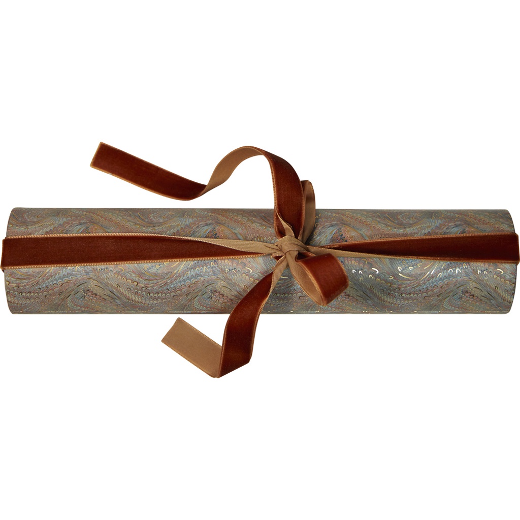 ROMANCE GOURMANDE round macaron box assortiment of 4