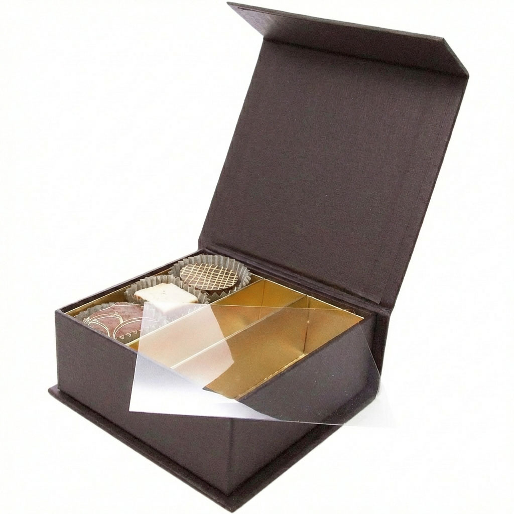 Chocolate magnetic closure square box 9 chocolates