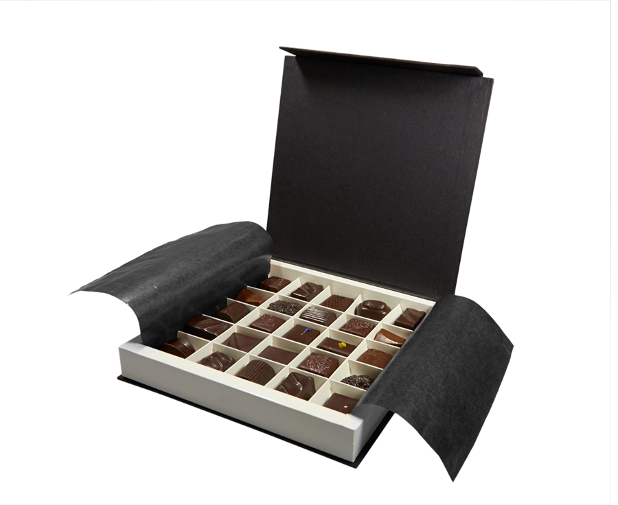 Prestige coffret à fermeture aimantée carré 25 chocolats