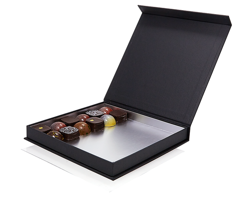 [5534*18*17*90***] BLACK IS BLACK magnet low 17  