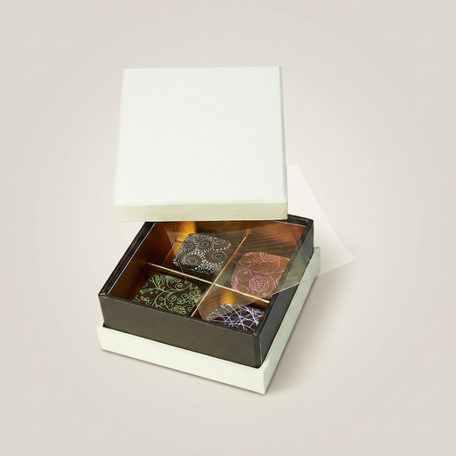 [BXR140401] Ivory neck square box 4 chocolates