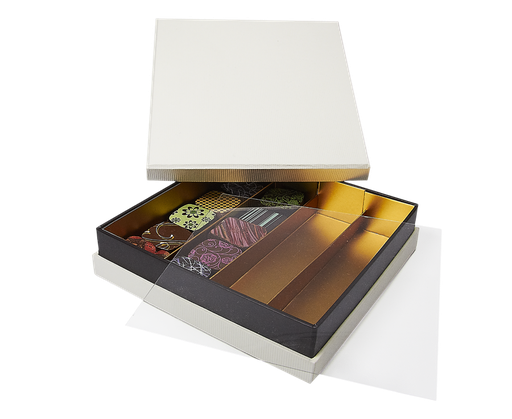 [BXR141601] Ivory neck square box 16 chocolates